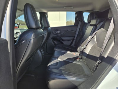 2020 Jeep Cherokee Altitude