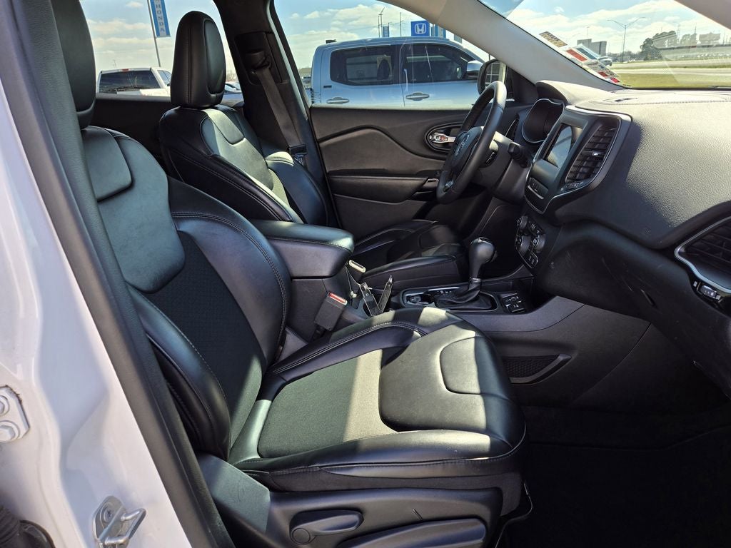 2020 Jeep Cherokee Altitude