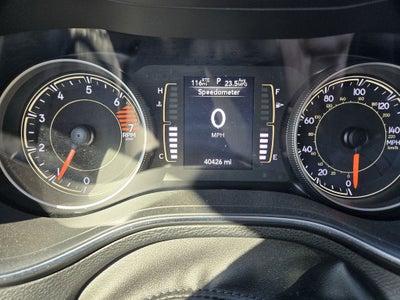 2020 Jeep Cherokee Altitude