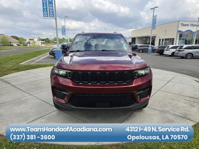 2022 Jeep Grand Cherokee Altitude