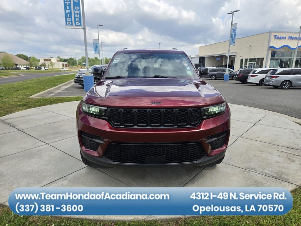 2022 Jeep Grand Cherokee Altitude