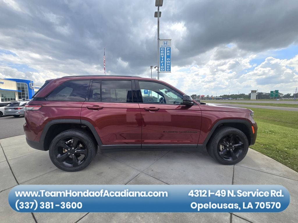 2022 Jeep Grand Cherokee Altitude