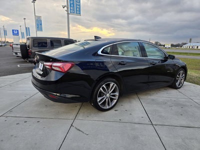 2024 Chevrolet Malibu LT