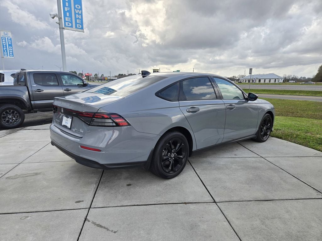 2025 Honda Accord SE