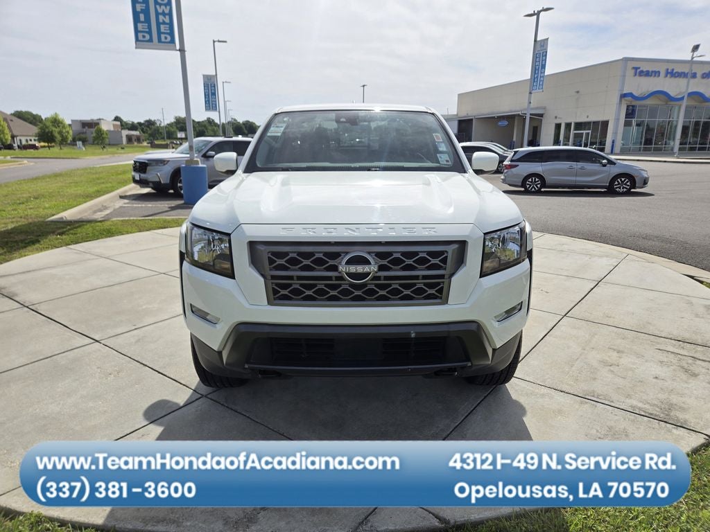 2024 Nissan Frontier SV