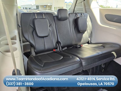 2024 Chrysler Pacifica Touring L