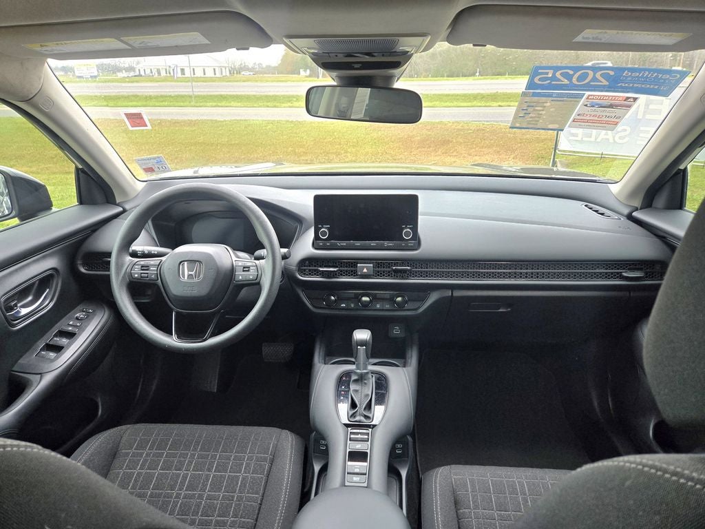 2025 Honda HR-V LX