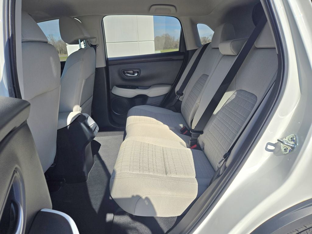2025 Honda HR-V LX
