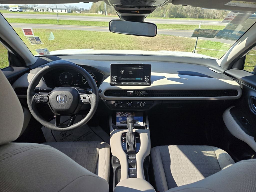 2025 Honda HR-V LX