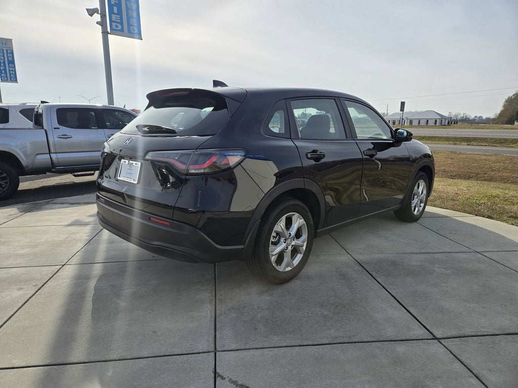 2025 Honda HR-V LX