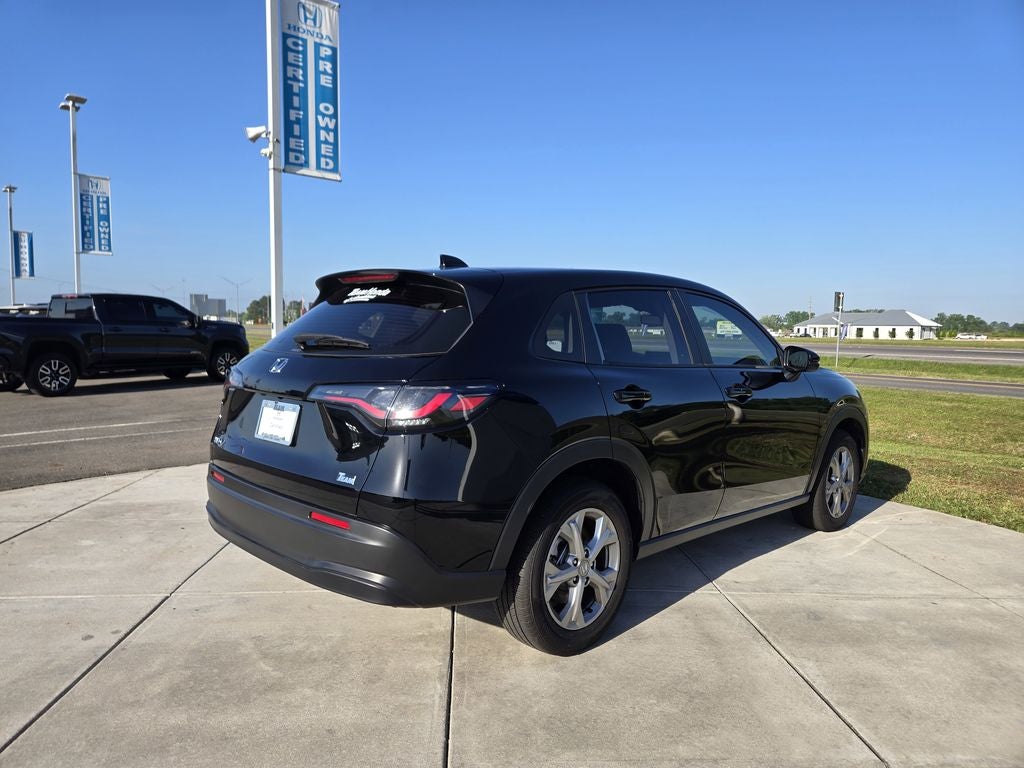 2025 Honda HR-V LX