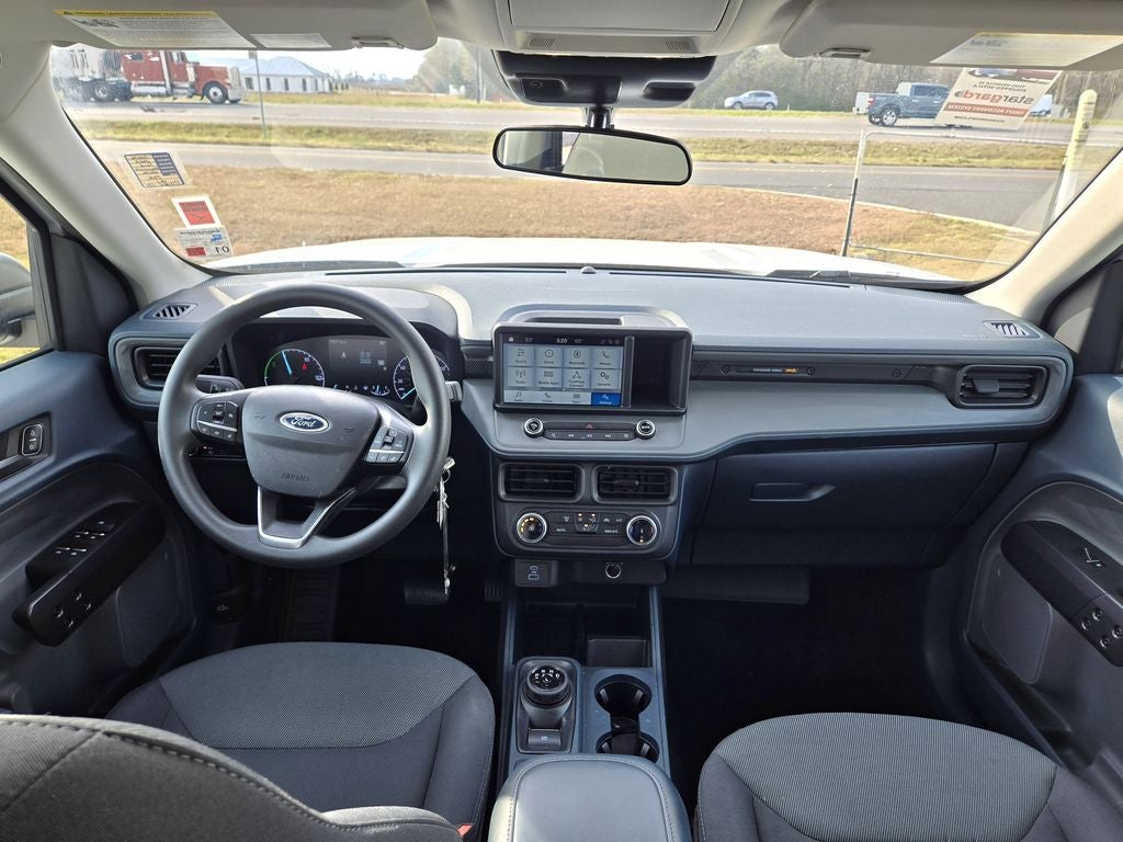 2023 Ford Maverick XL