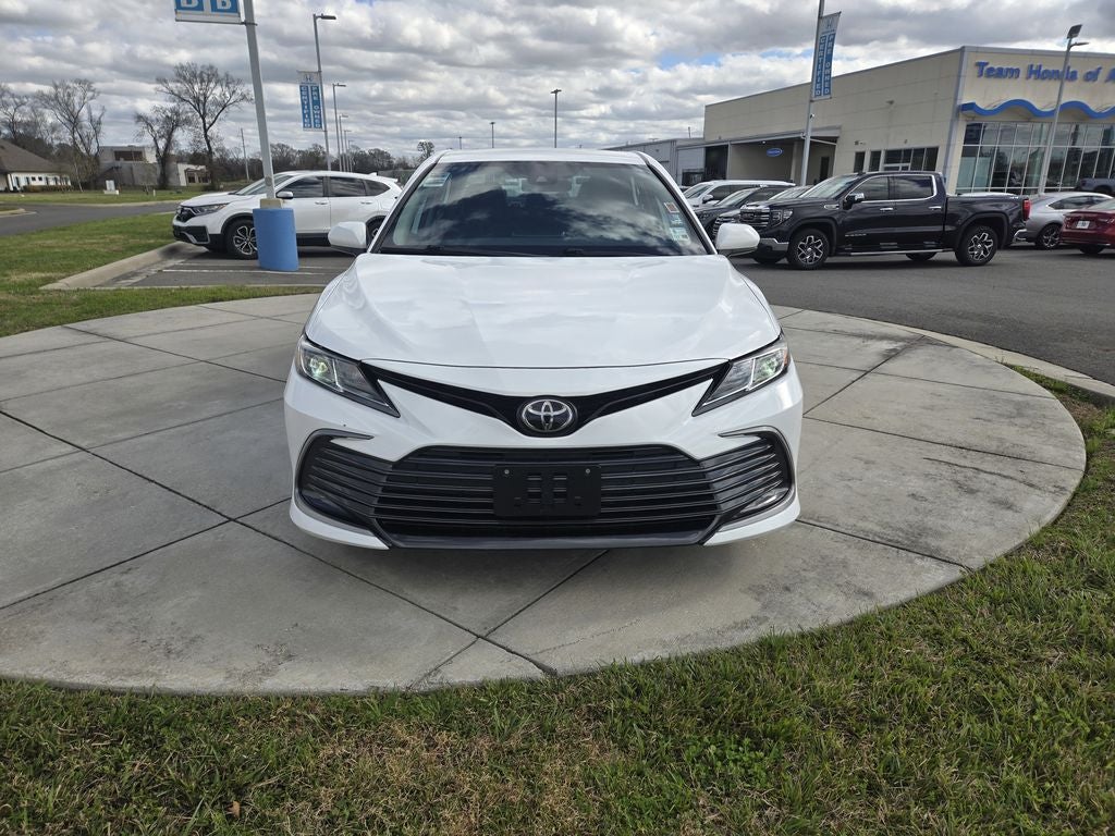 2022 Toyota Camry LE