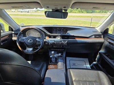 2016 Lexus ES 350 Base