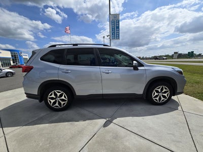 2020 Subaru Forester Premium