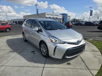 2016 Toyota Prius v Three