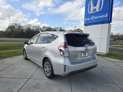 2016 Toyota Prius v Three