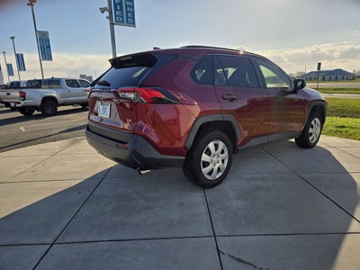 2019 Toyota RAV4 LE