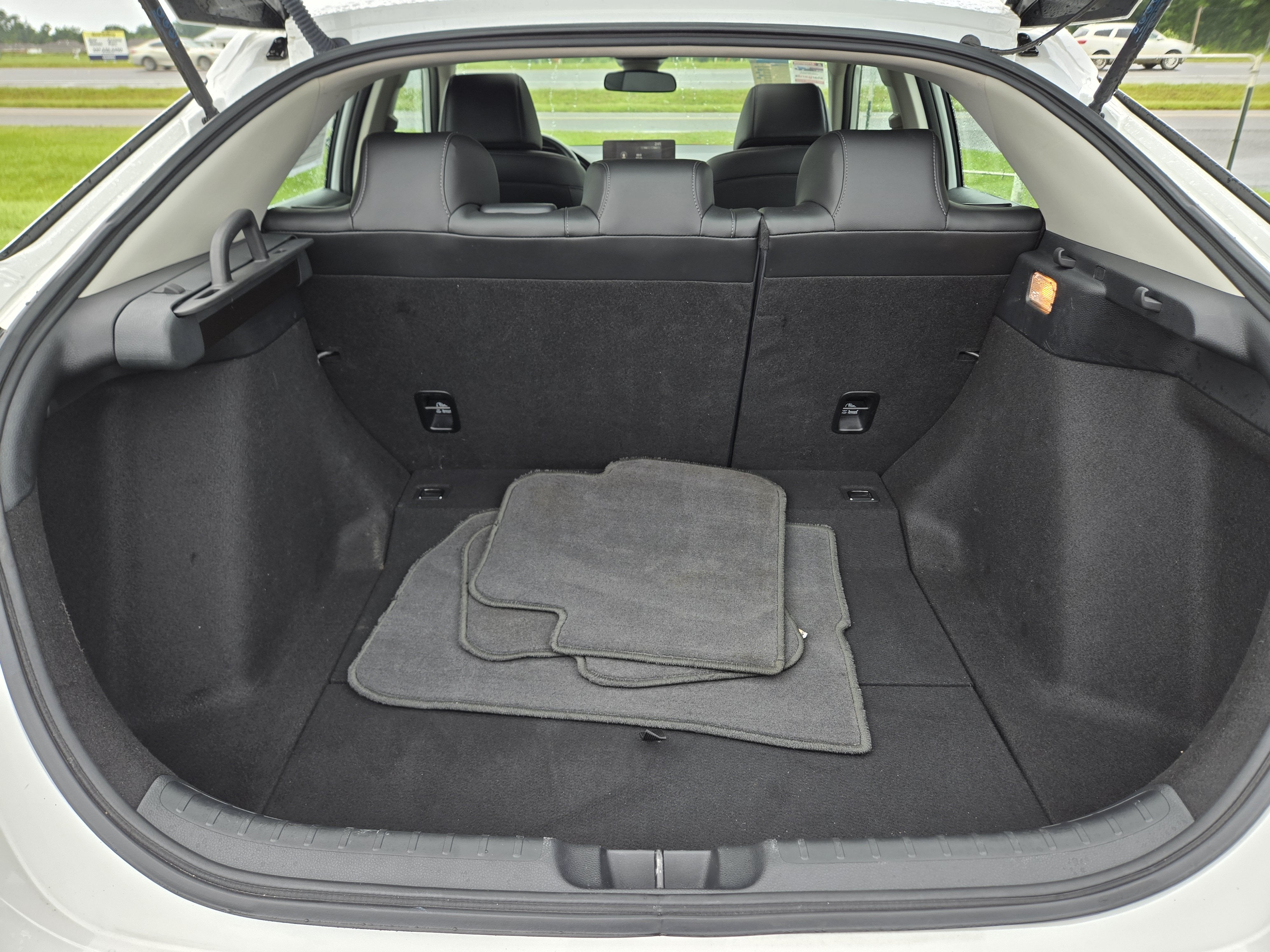2024 Honda Civic Hatchback EX-L