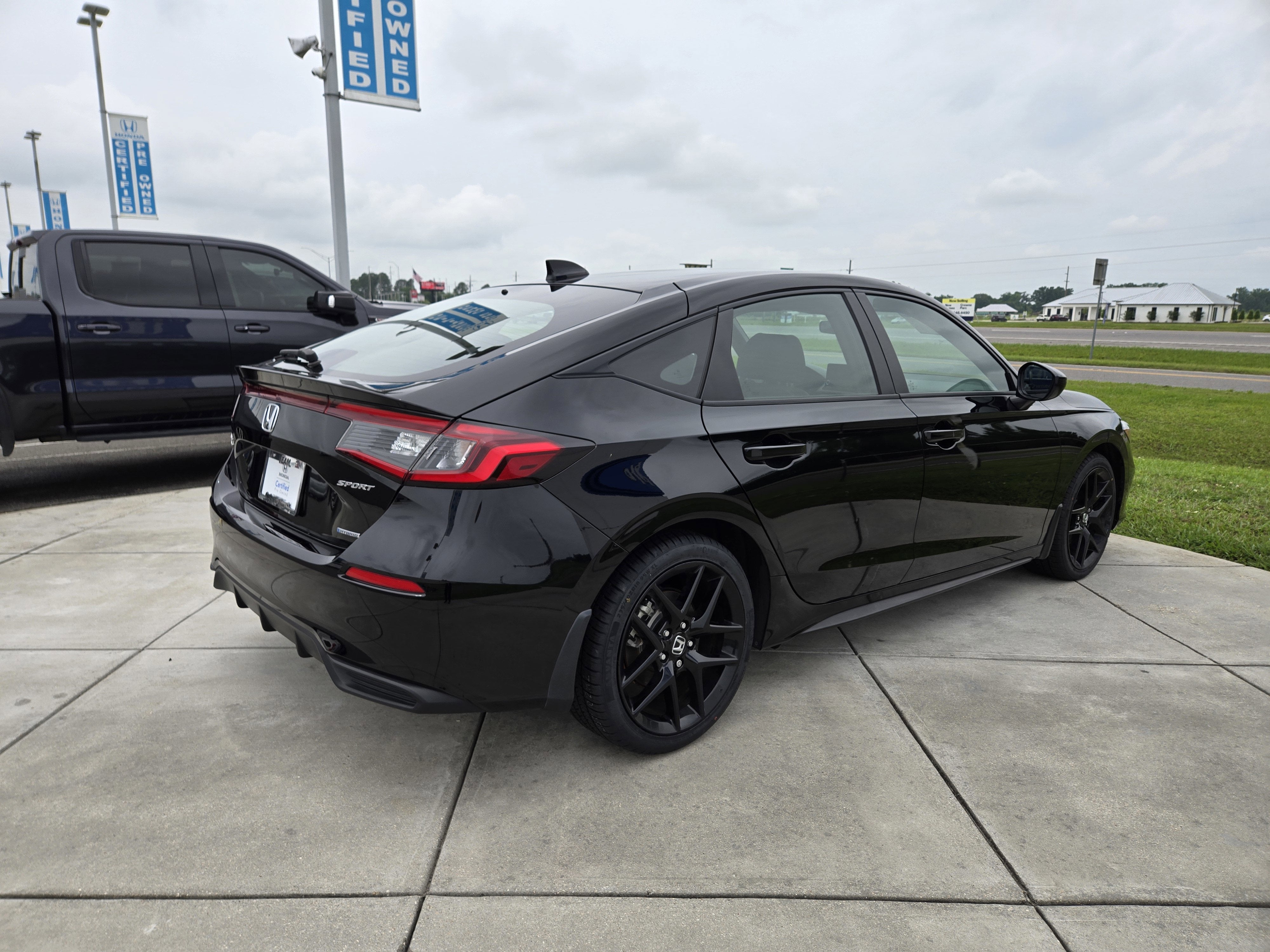 2025 Honda Civic Hatchback Hybrid Sport