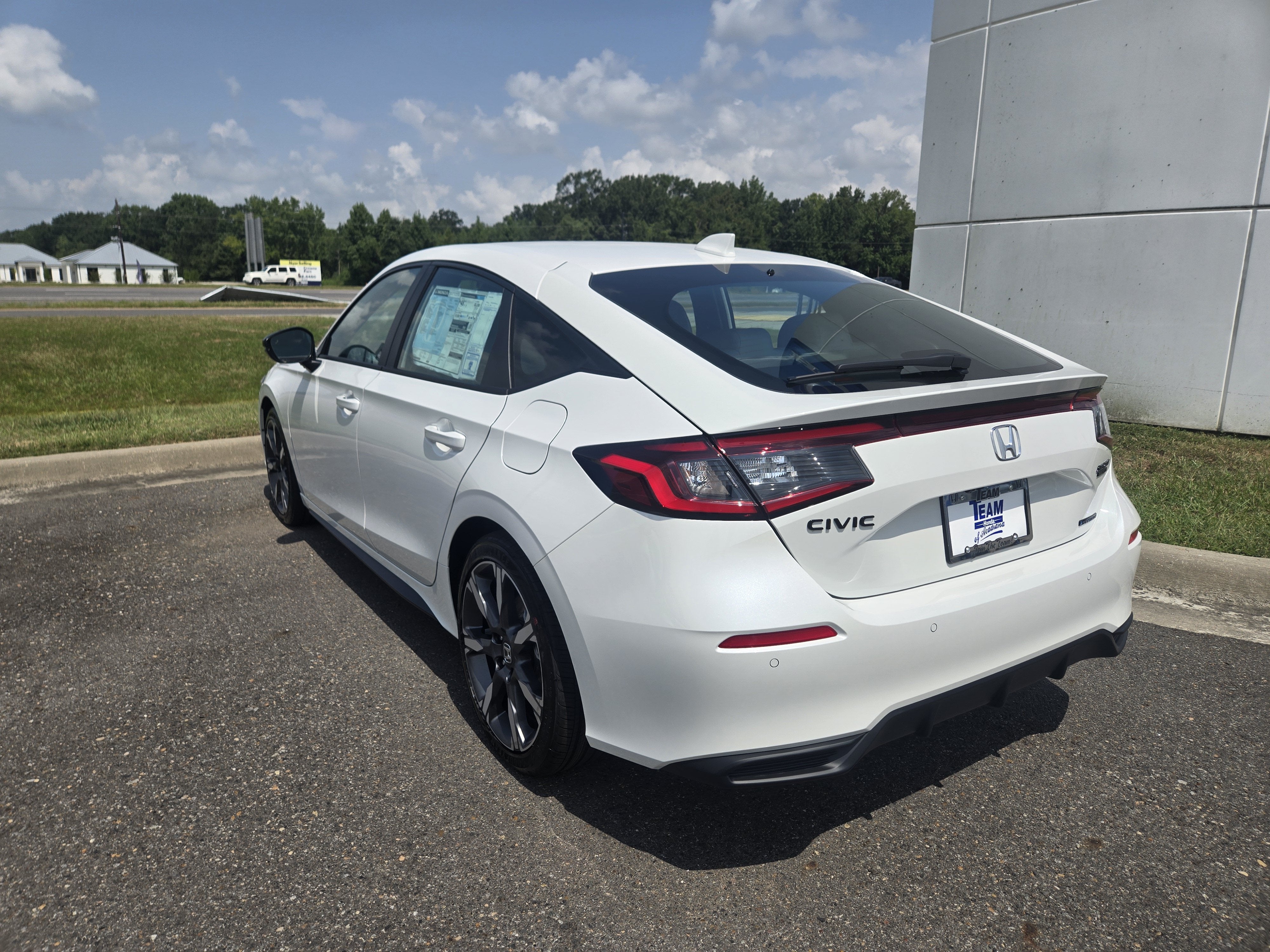 2026 Honda Civic Hatchback Hybrid Sport Touring