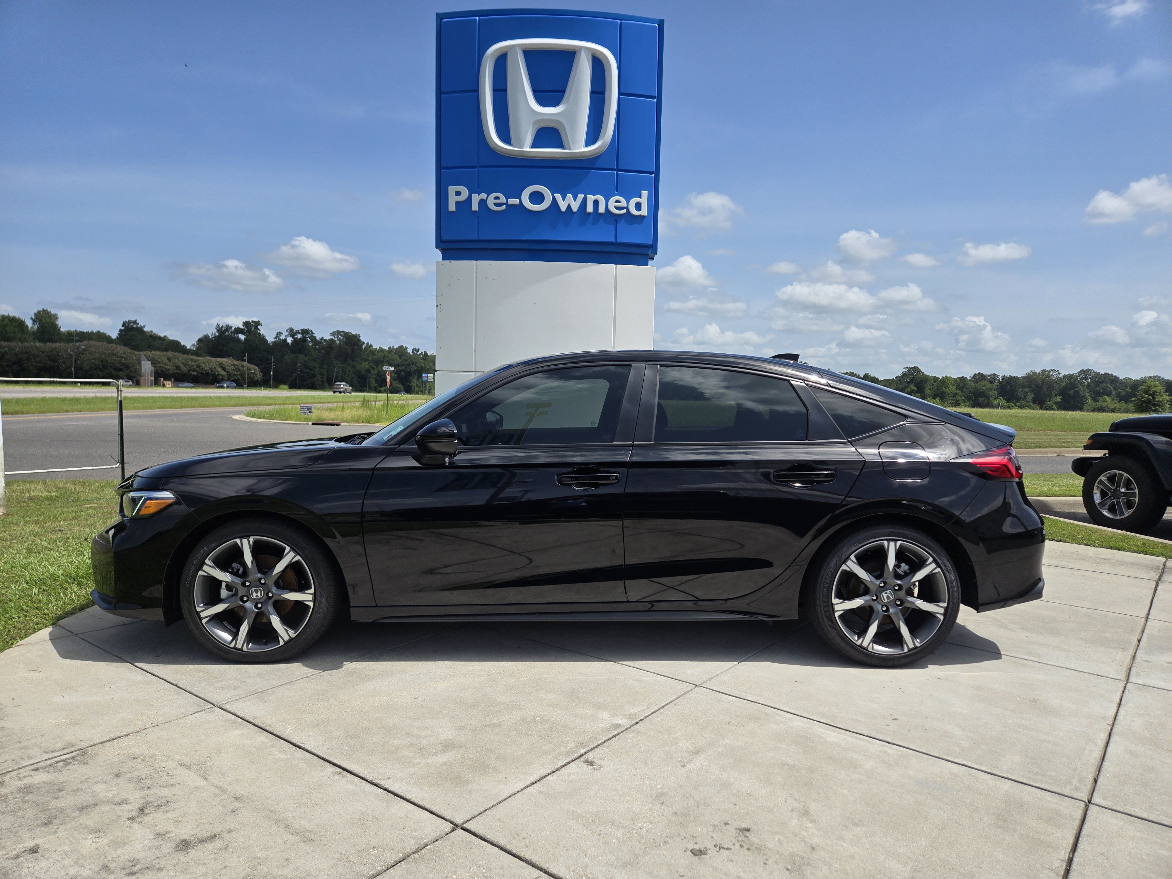 2026 Honda Civic Hatchback Hybrid Sport Touring