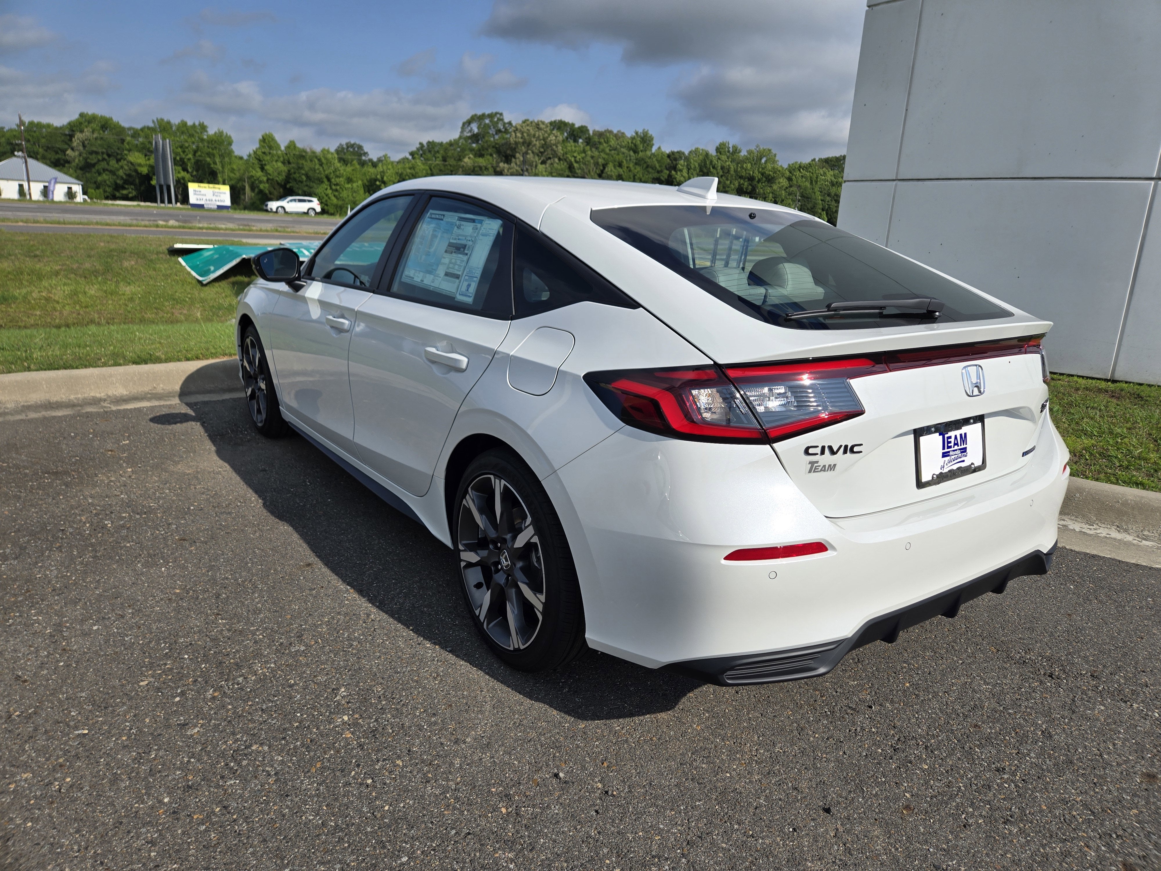 2026 Honda Civic Hatchback Hybrid Sport Touring