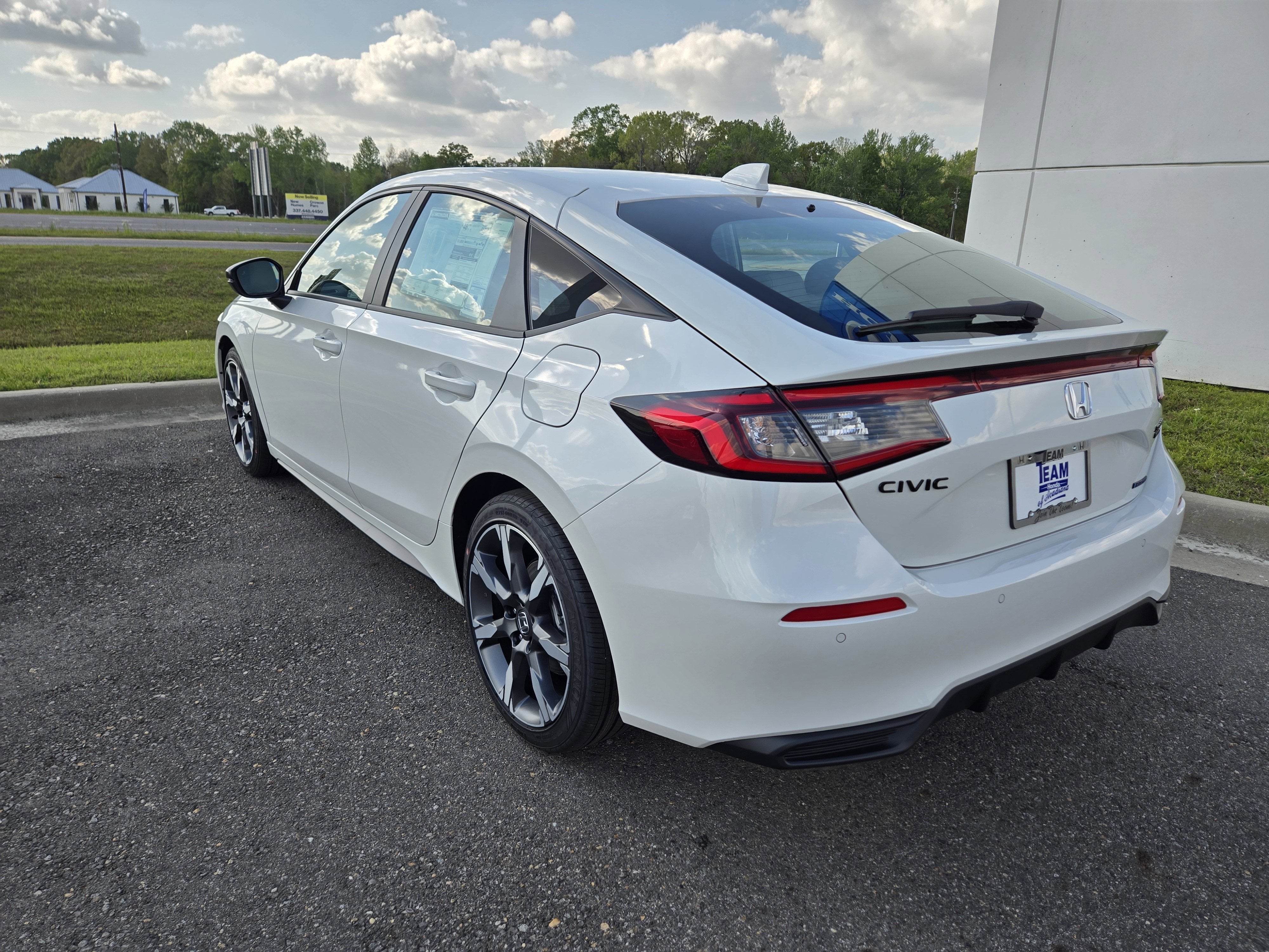 2026 Honda Civic Hatchback Hybrid Sport Touring