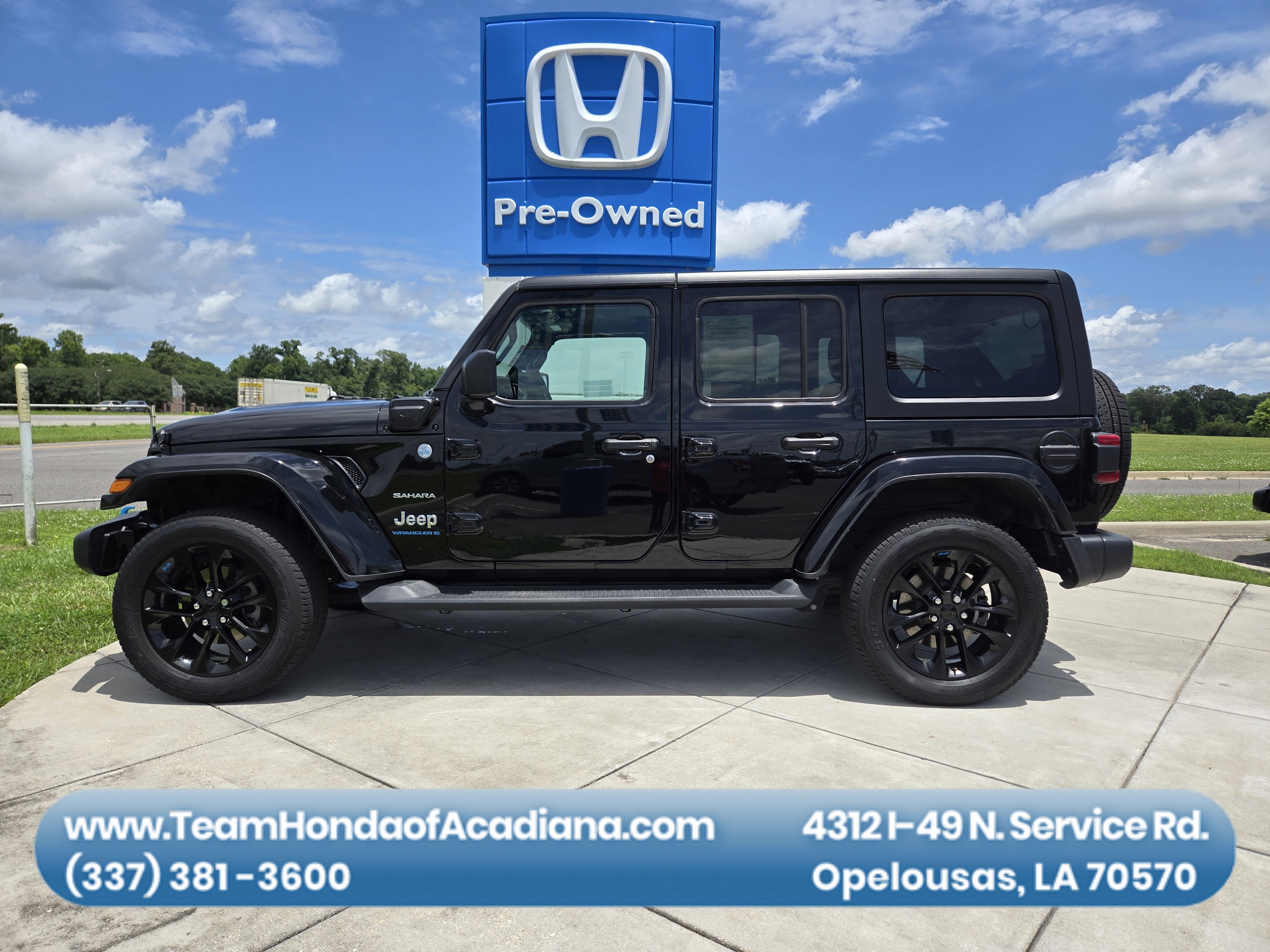 2023 Jeep Wrangler 4xe Sahara 4XE's photo