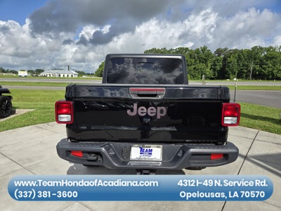 2021 Jeep Gladiator Willys Sport