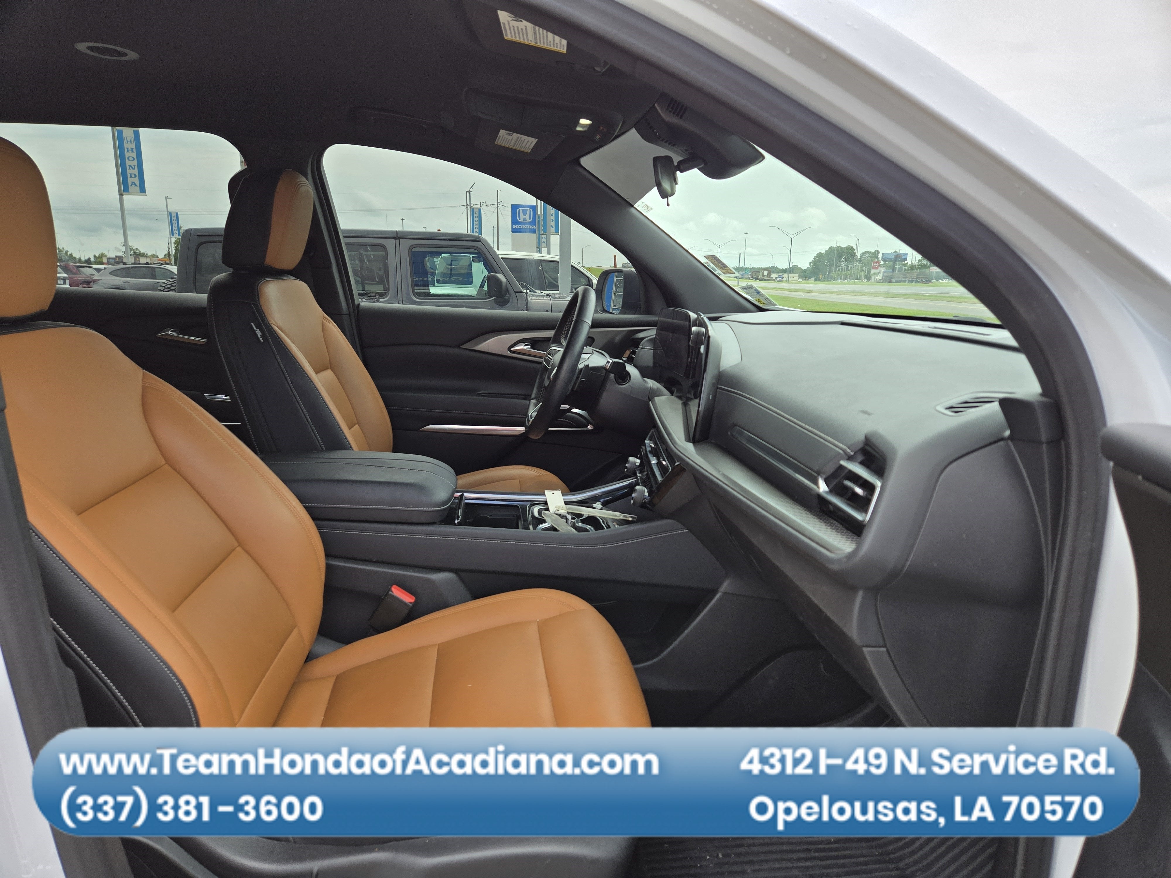2024 Chevrolet Traverse FWD LT