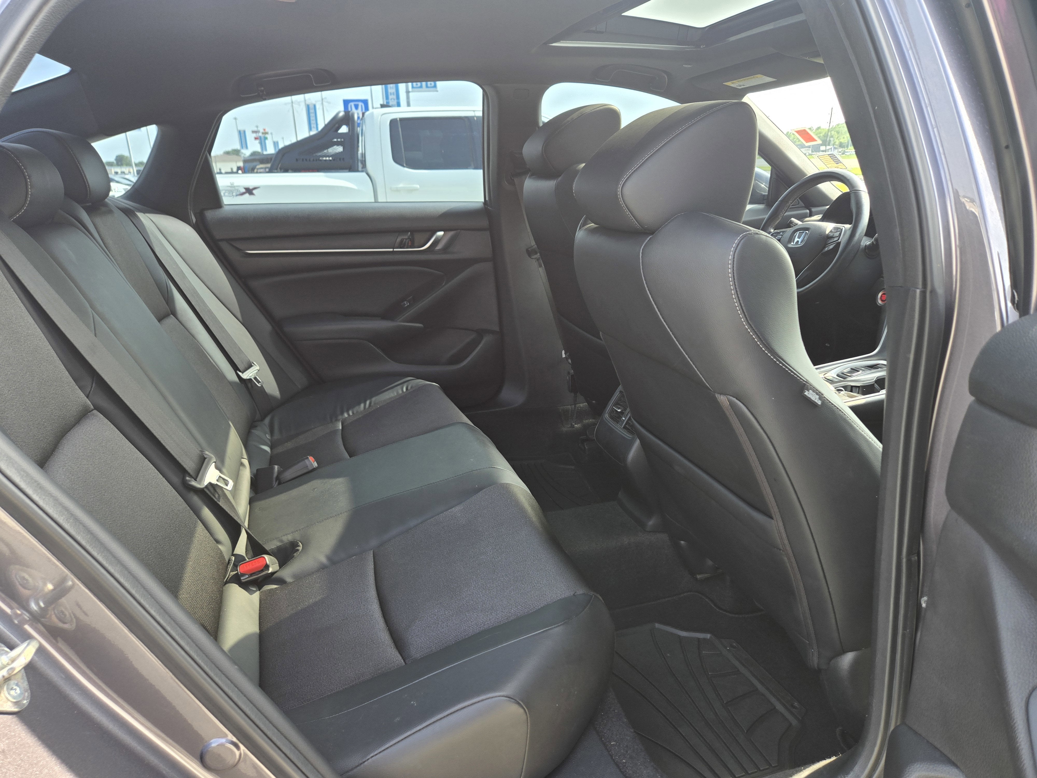 2018 Honda Accord Sedan Sport 2.0T