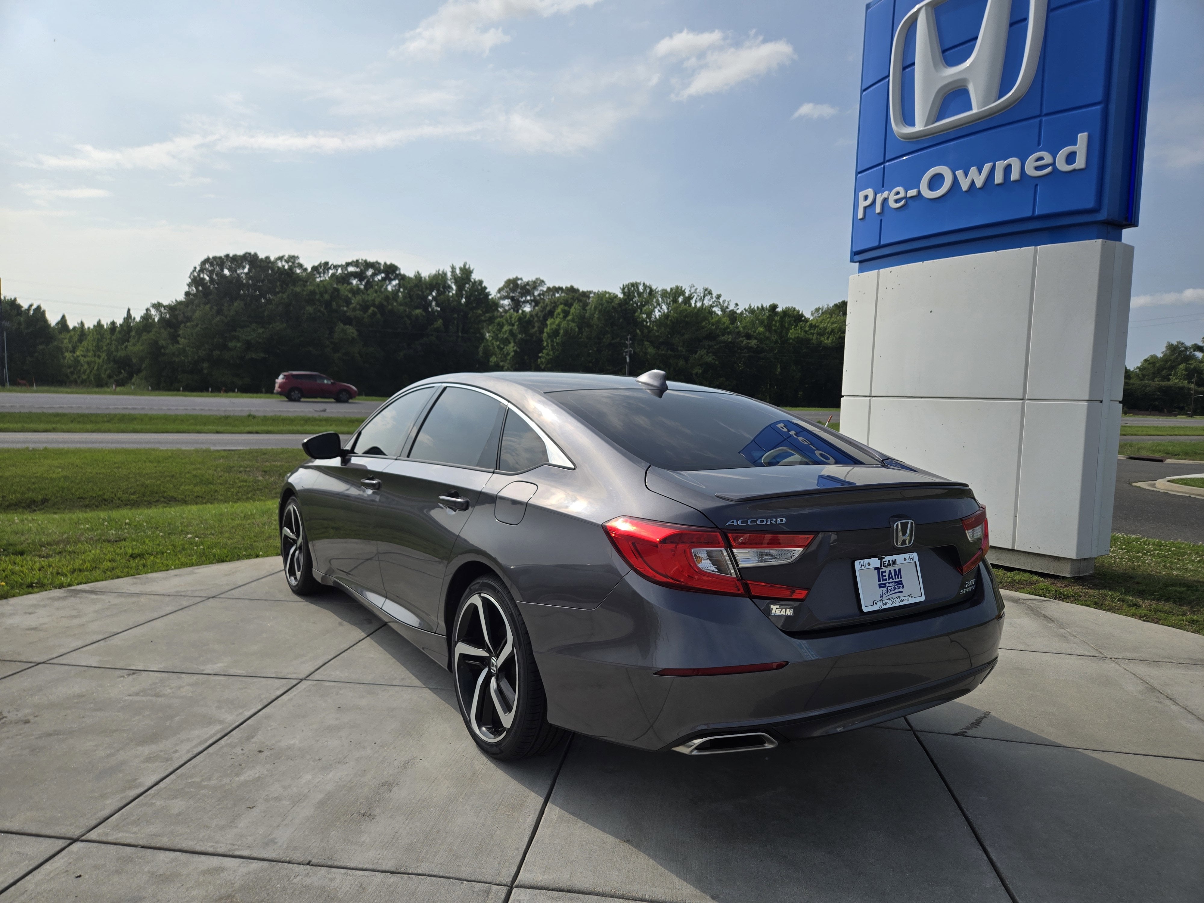 2018 Honda Accord Sedan Sport 2.0T