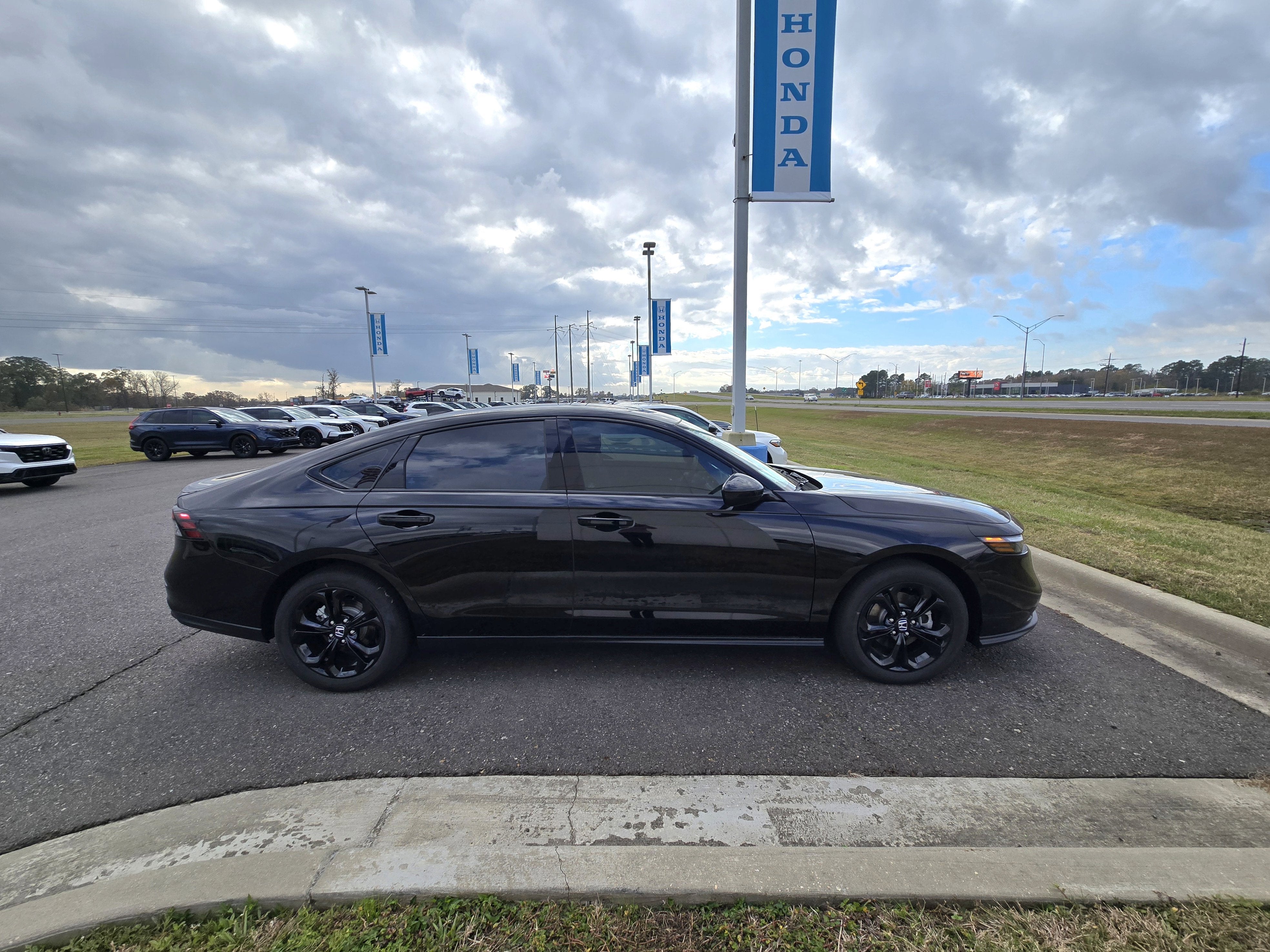 2025 Honda Accord Sedan SE