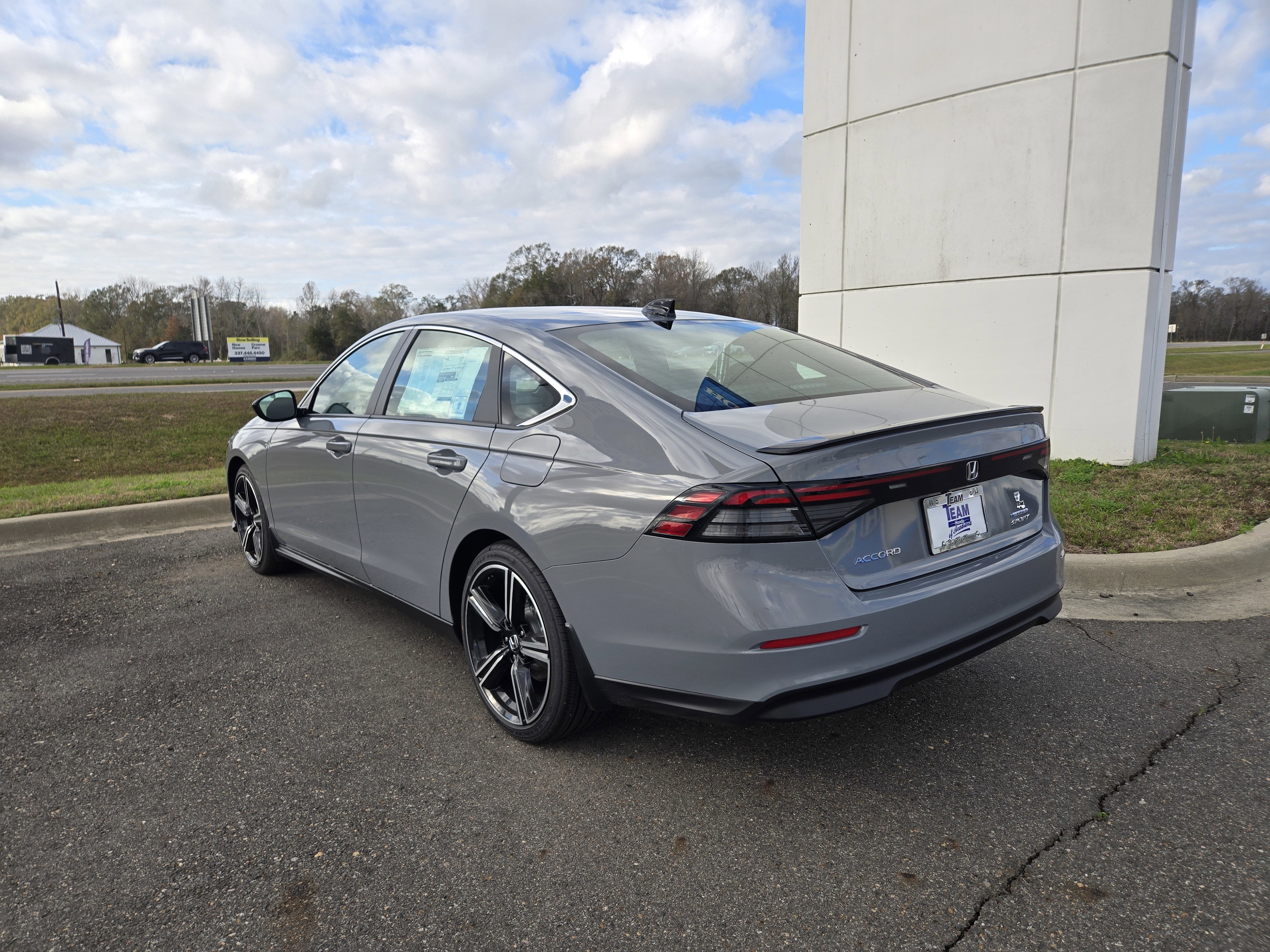 2025 Honda Accord Hybrid Sport