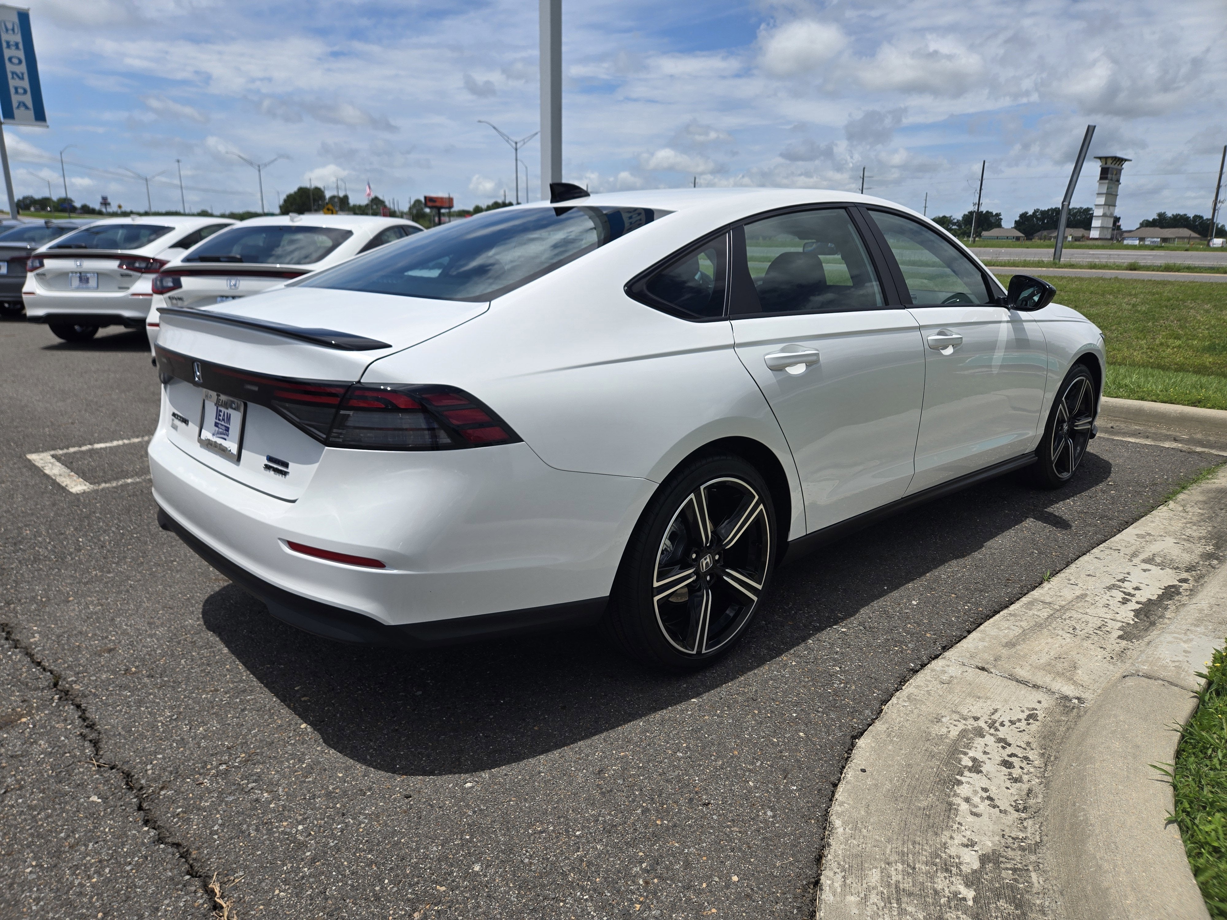 2026 Honda Accord Hybrid Sport