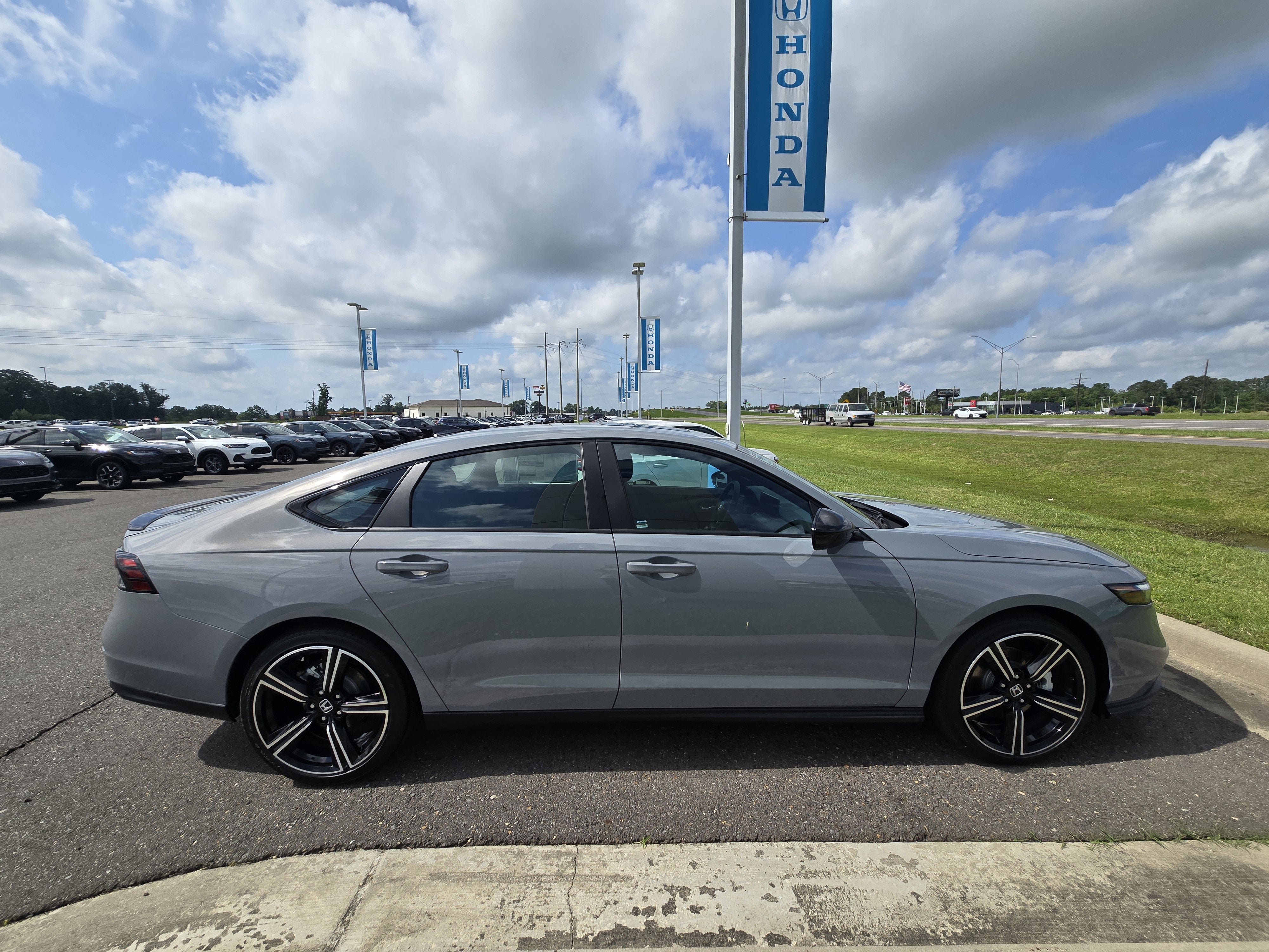 2026 Honda Accord Hybrid Sport