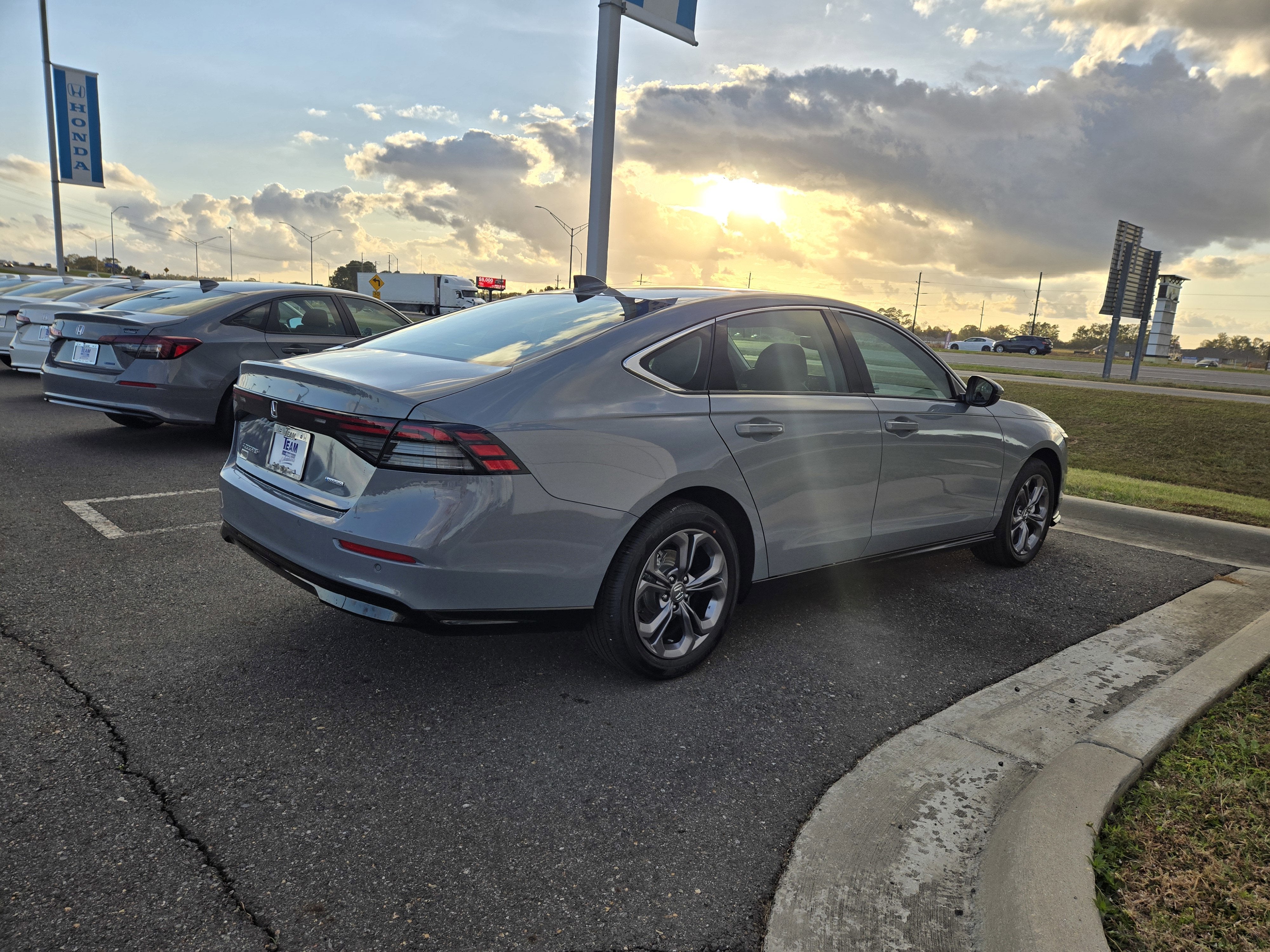 2025 Honda Accord Hybrid EX-L