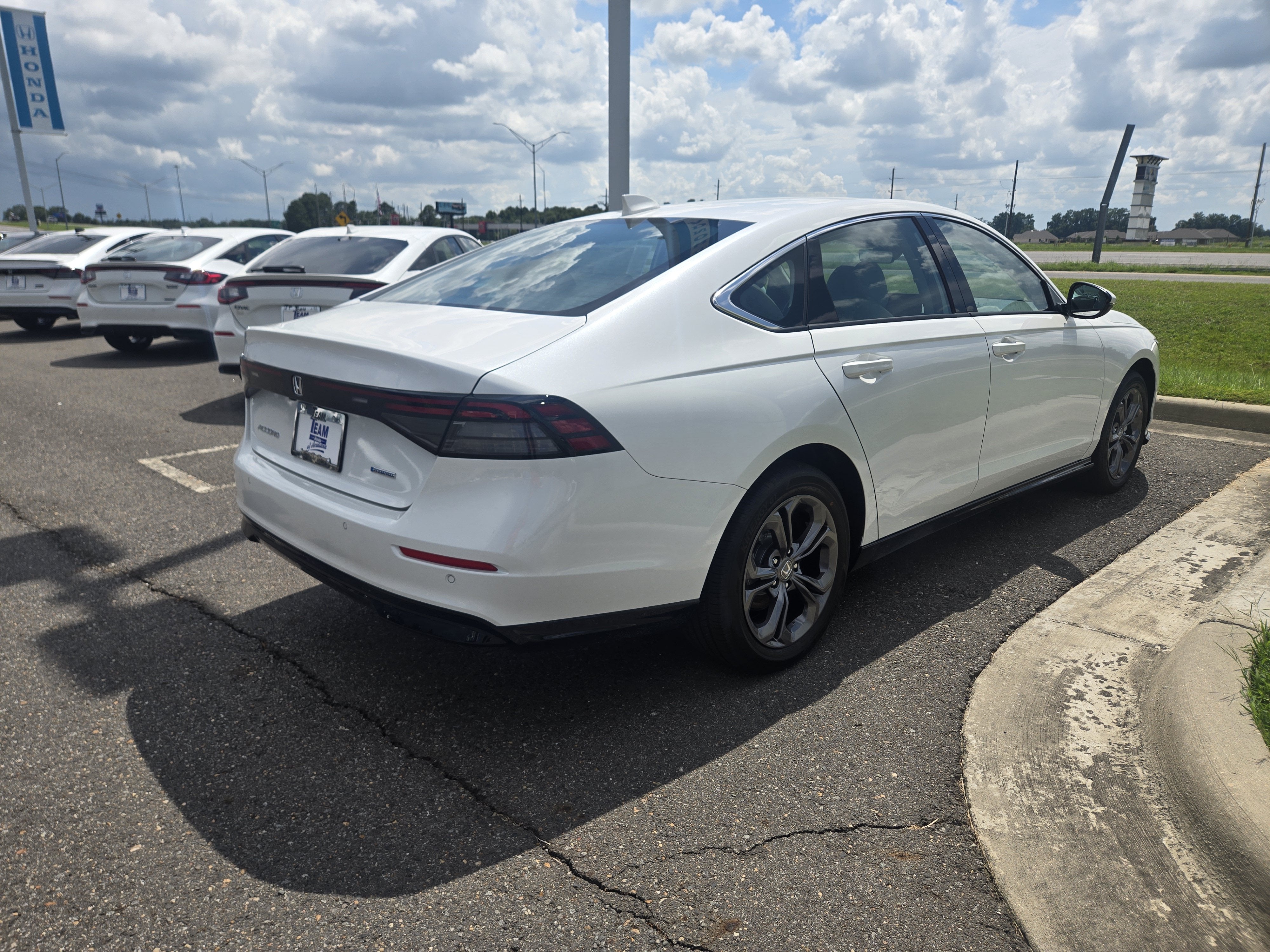 2026 Honda Accord Hybrid EX-L