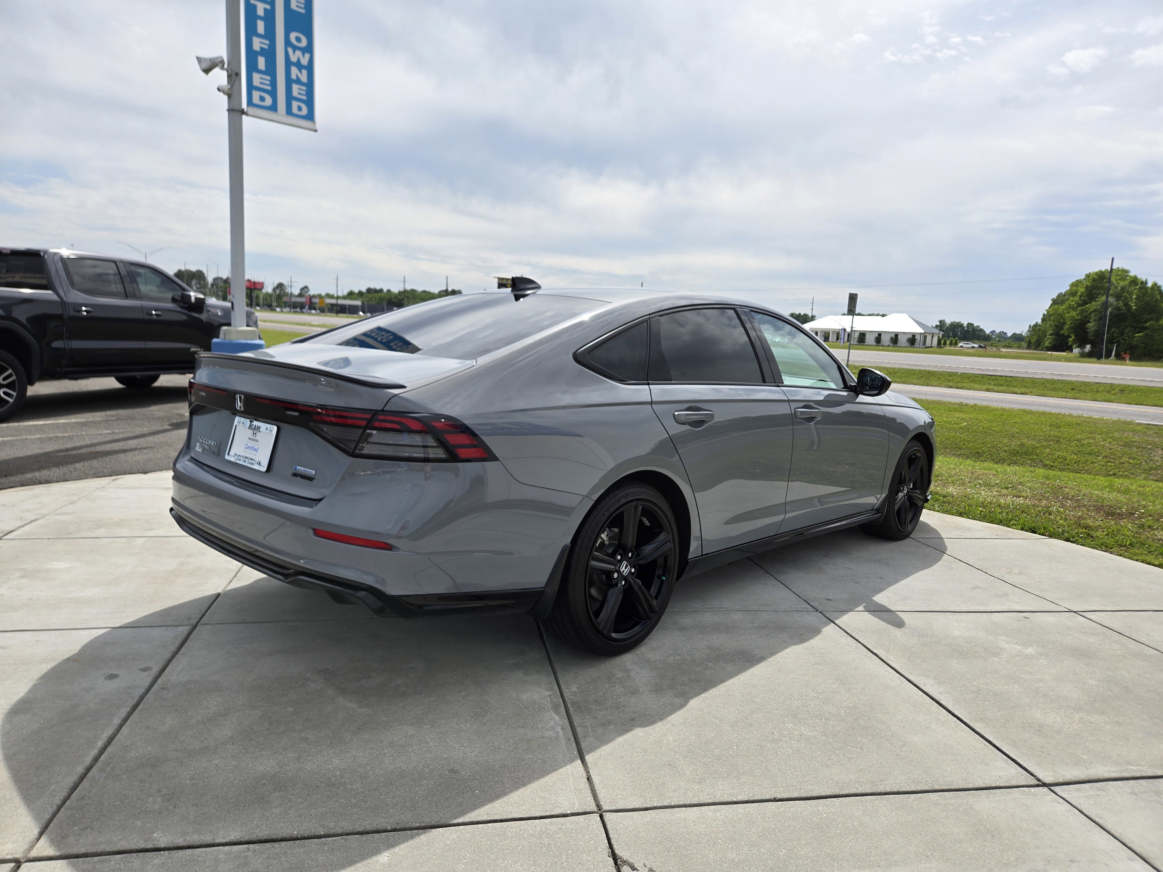2025 Honda Accord Hybrid Sport-L