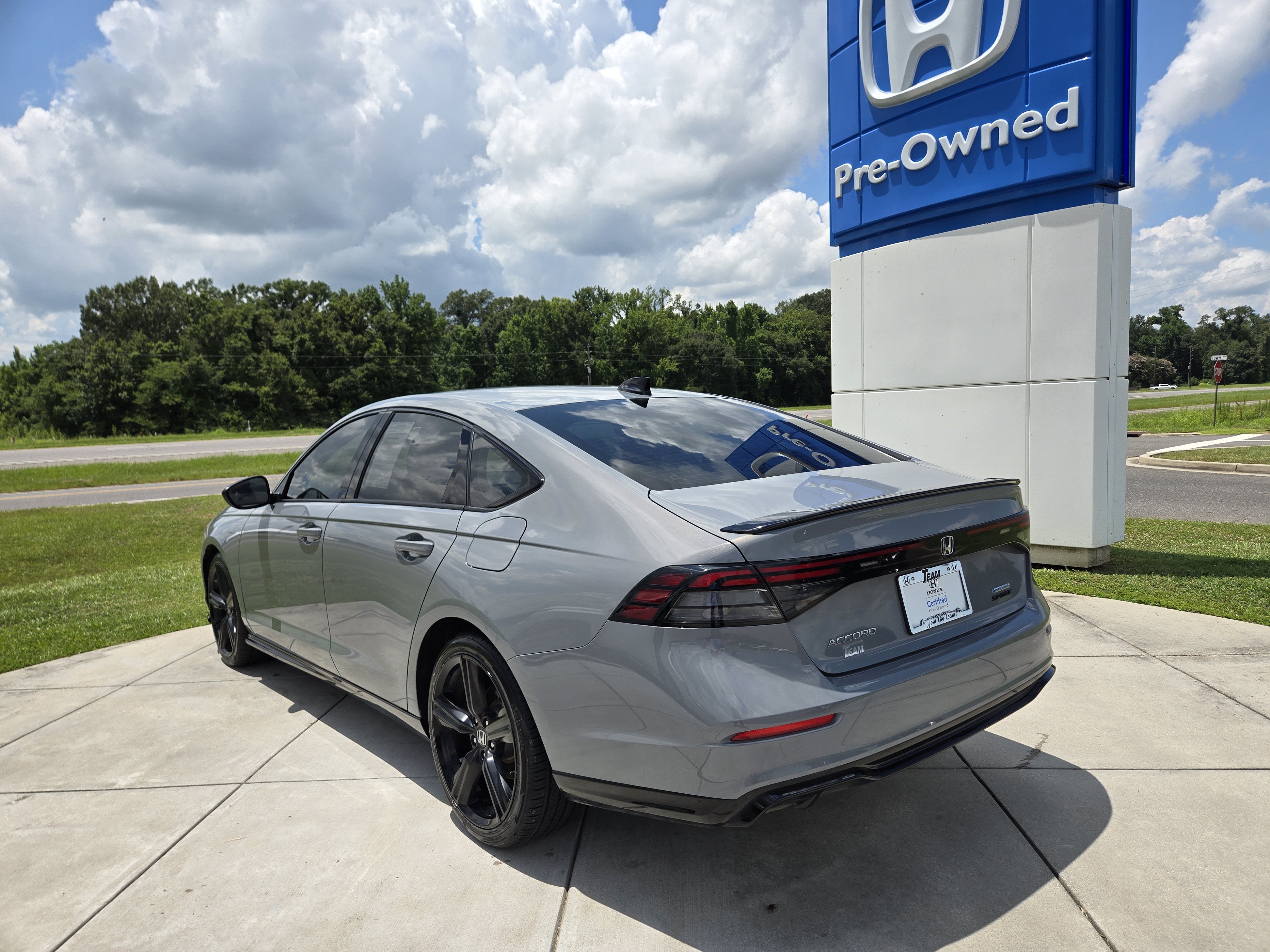 2025 Honda Accord Hybrid Sport-L - Photo 8