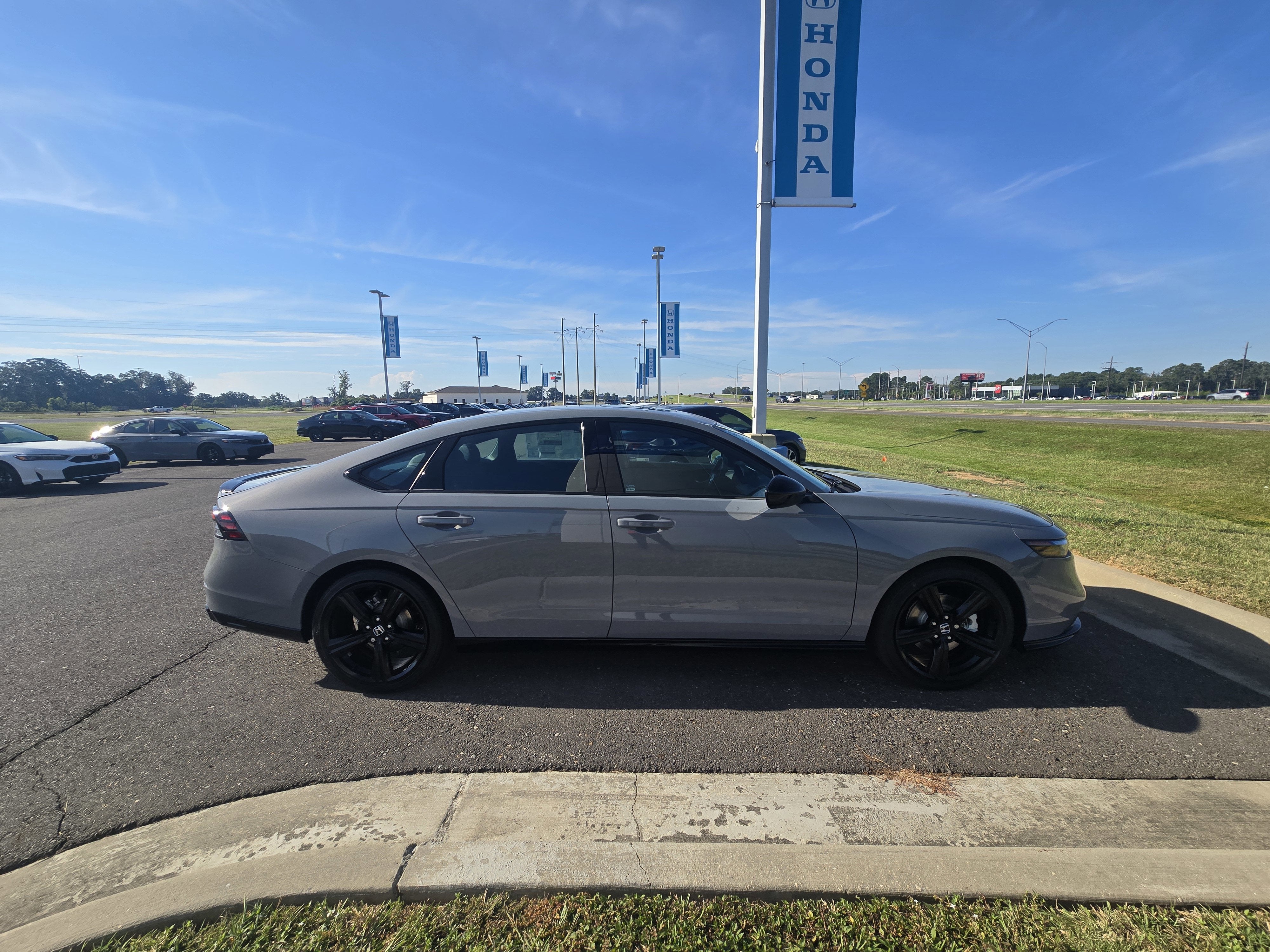 2025 Honda Accord Hybrid Sport-L