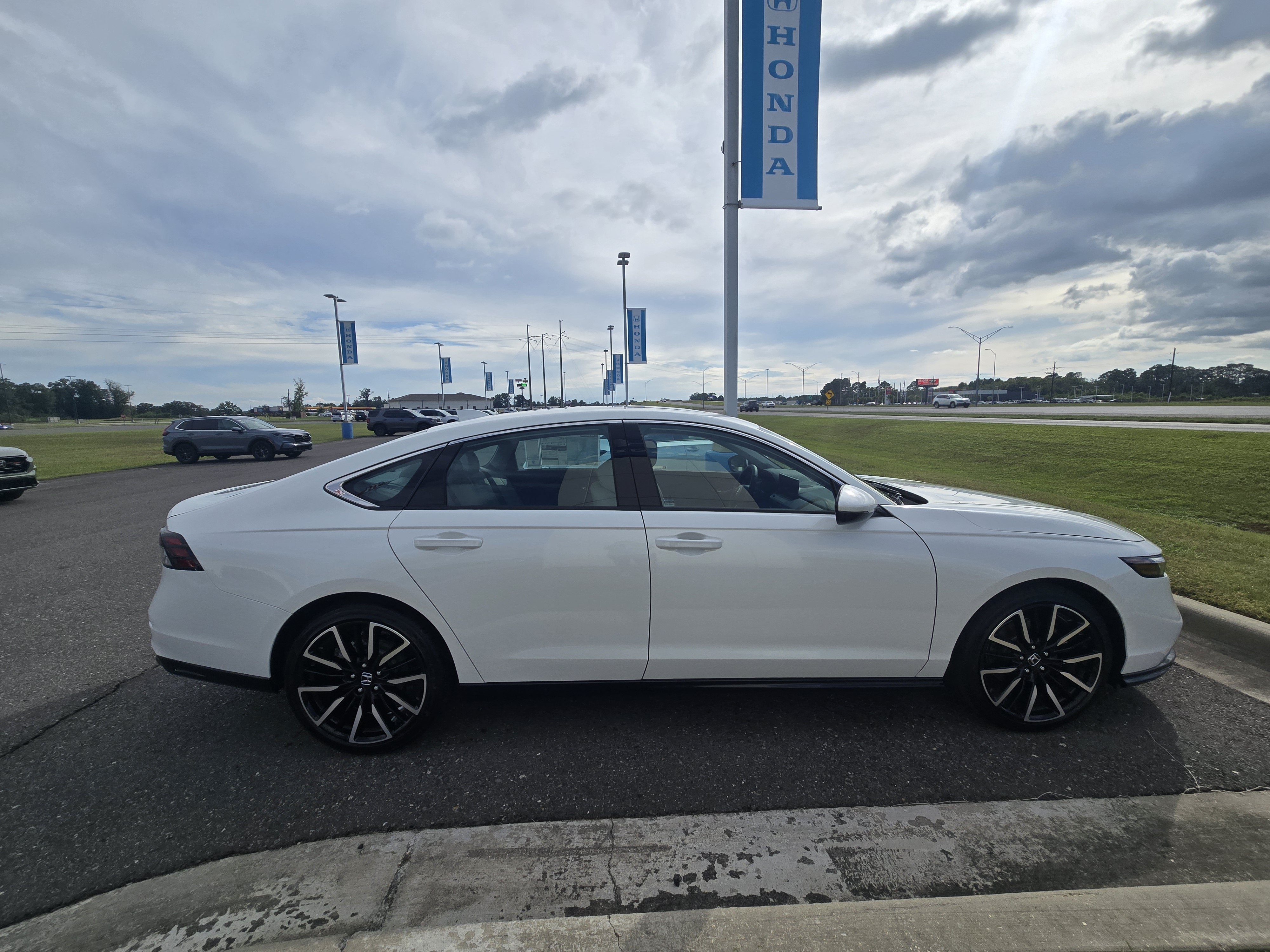 2026 Honda Accord Hybrid Touring
