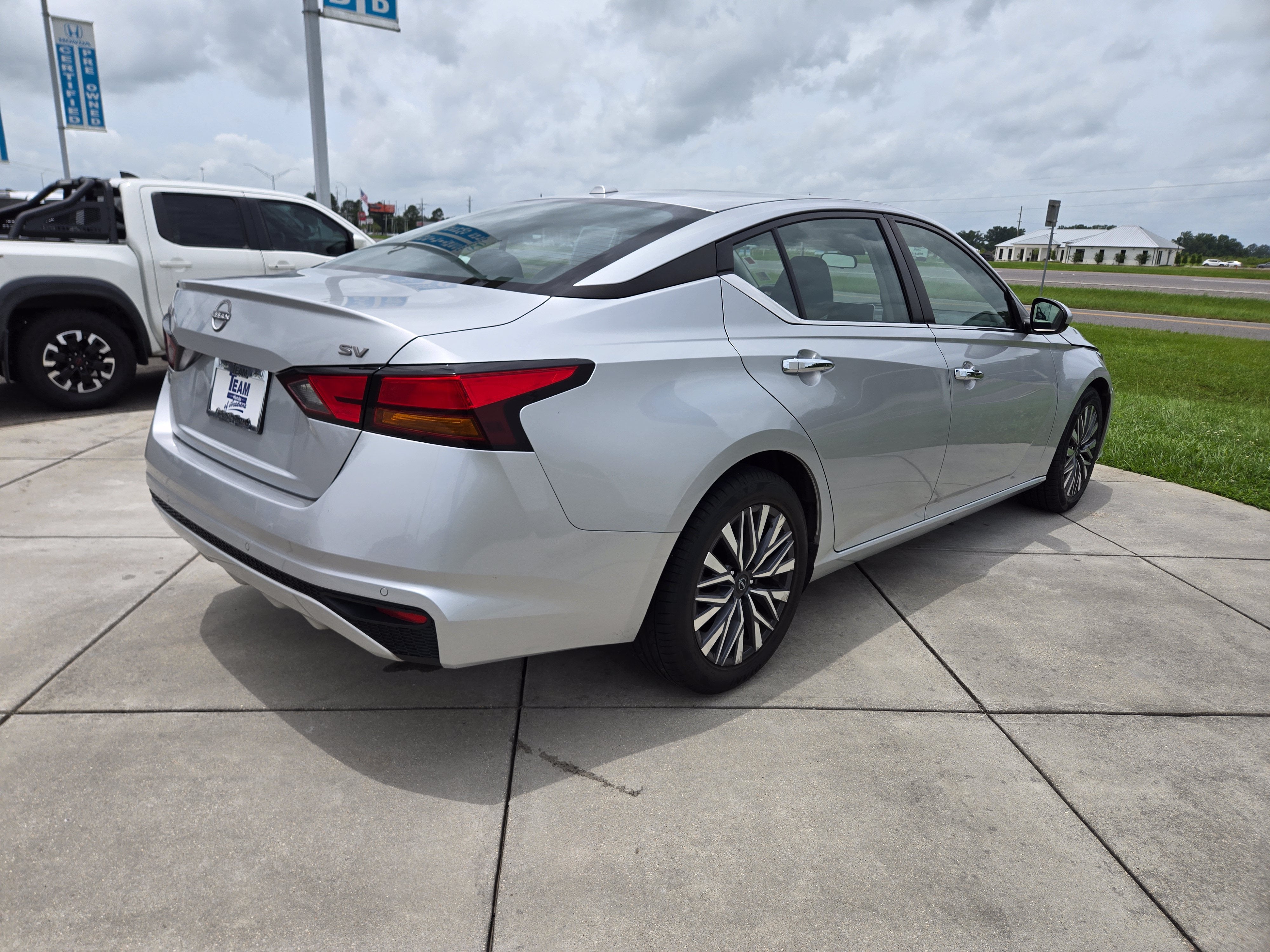 2023 Nissan Altima 2.5 SV