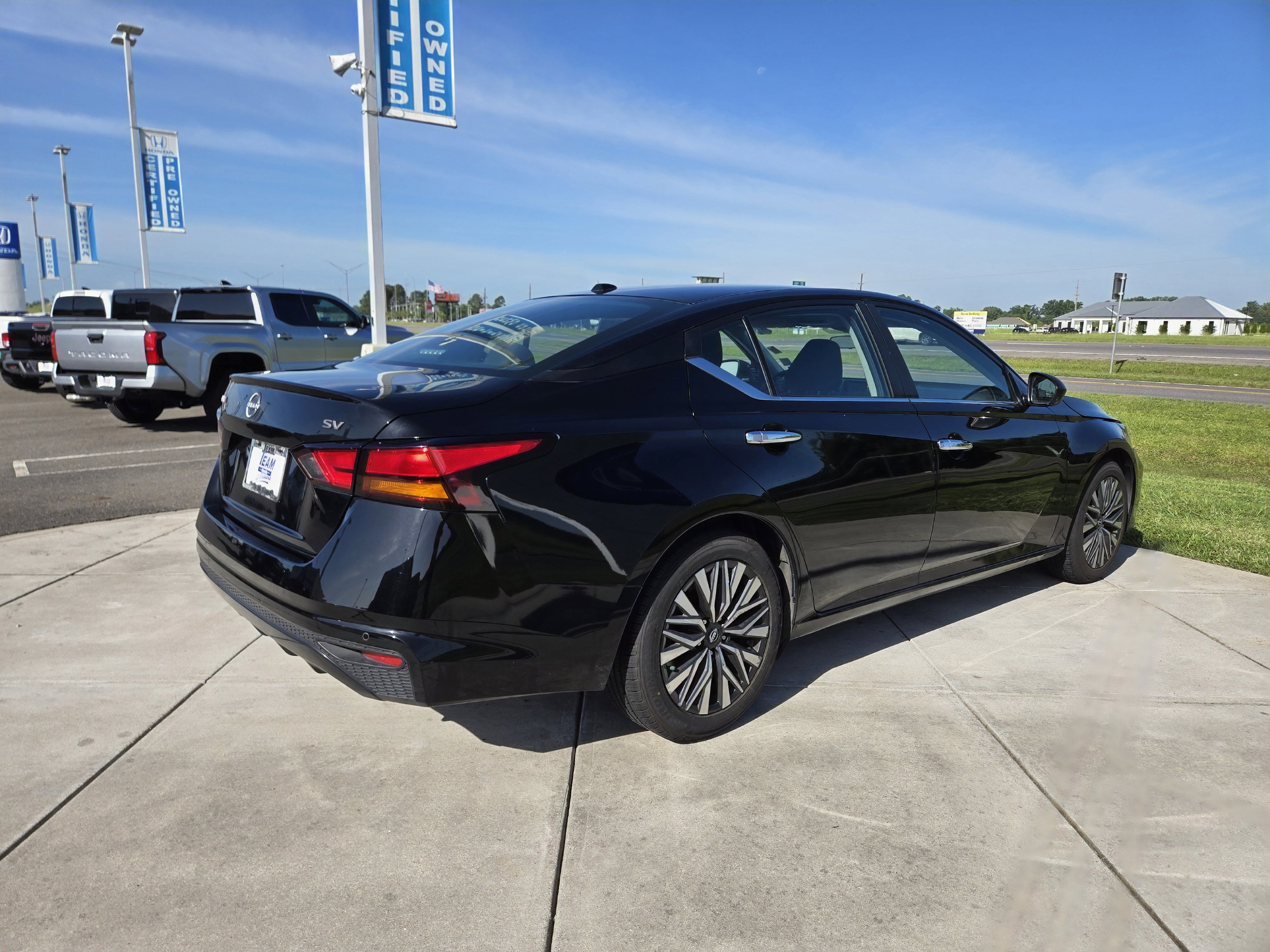 2024 Nissan Altima 2.5 SV