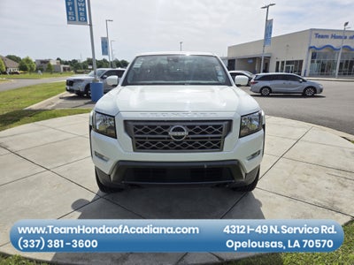 2024 Nissan Frontier SV