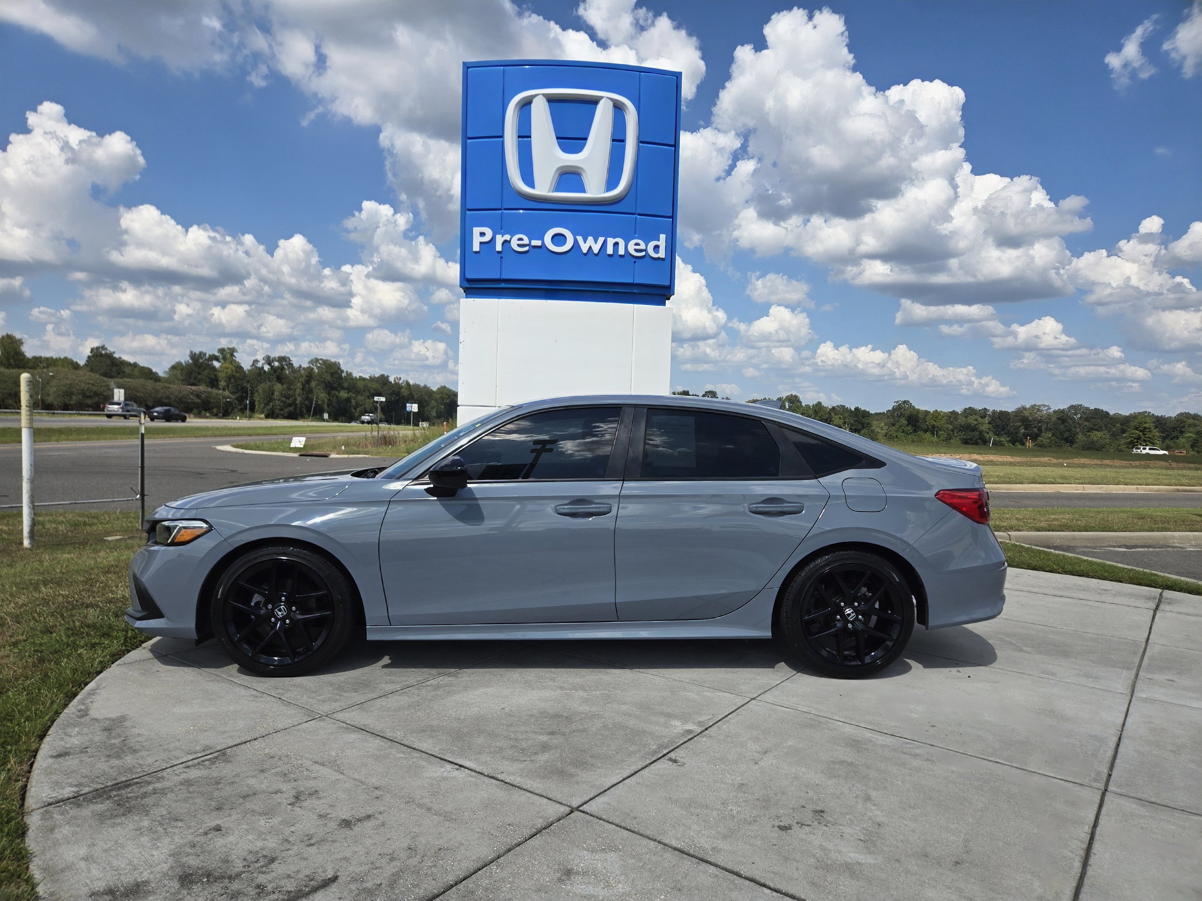 2024 Honda Civic Sport - Photo 16