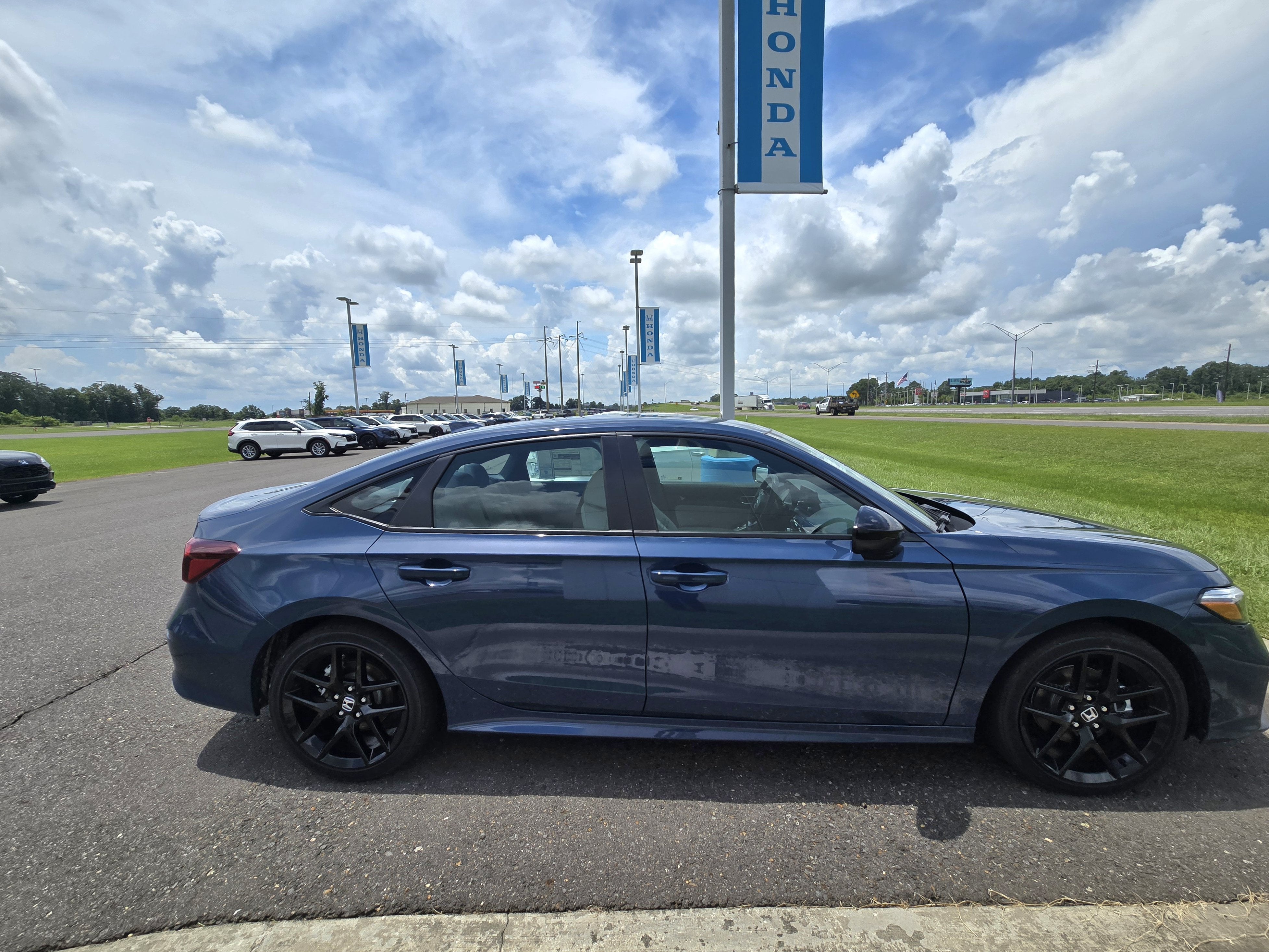 2026 Honda Civic Sedan Hybrid Sport