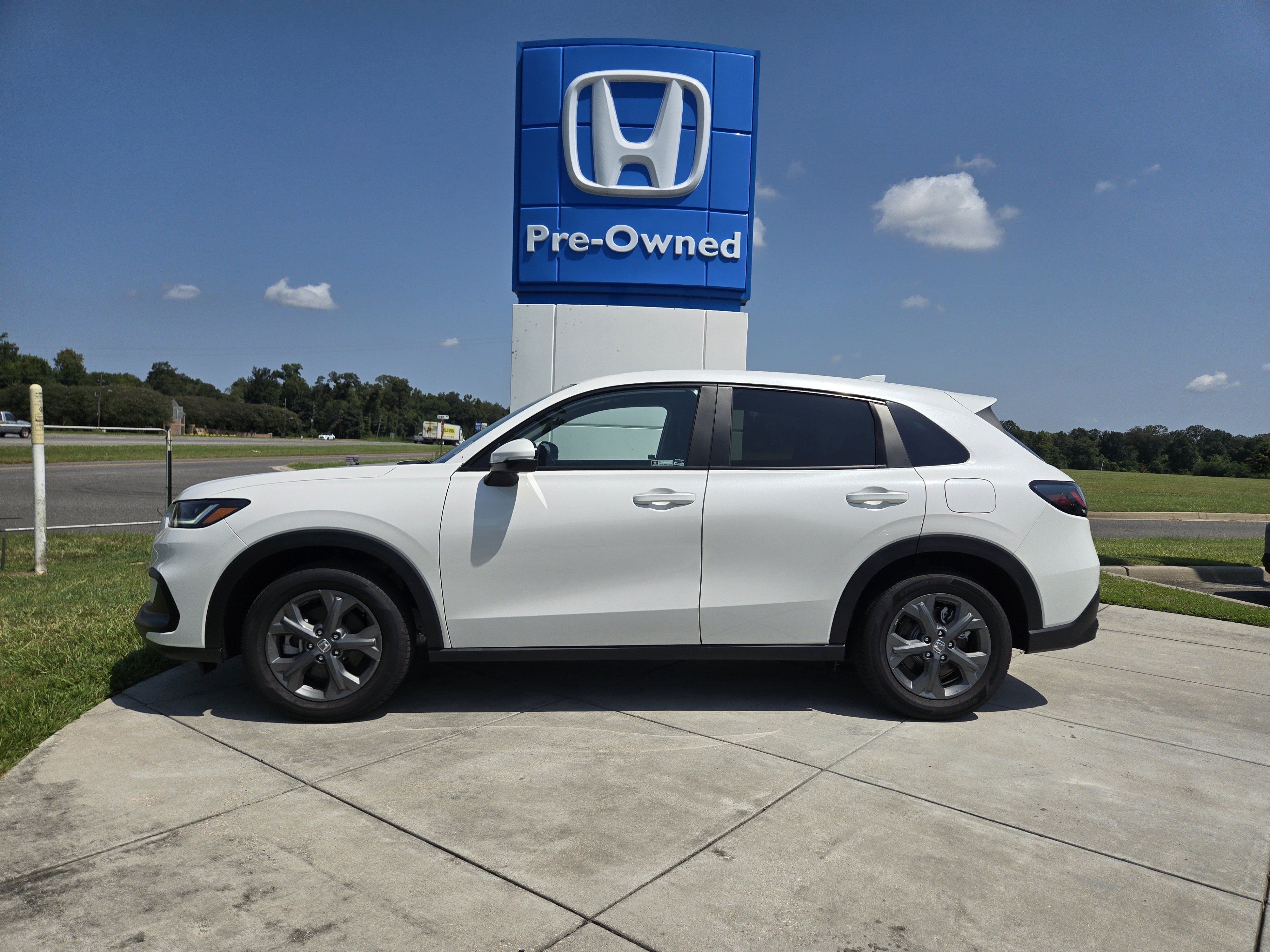 2026 Honda HR-V LX - Photo 16