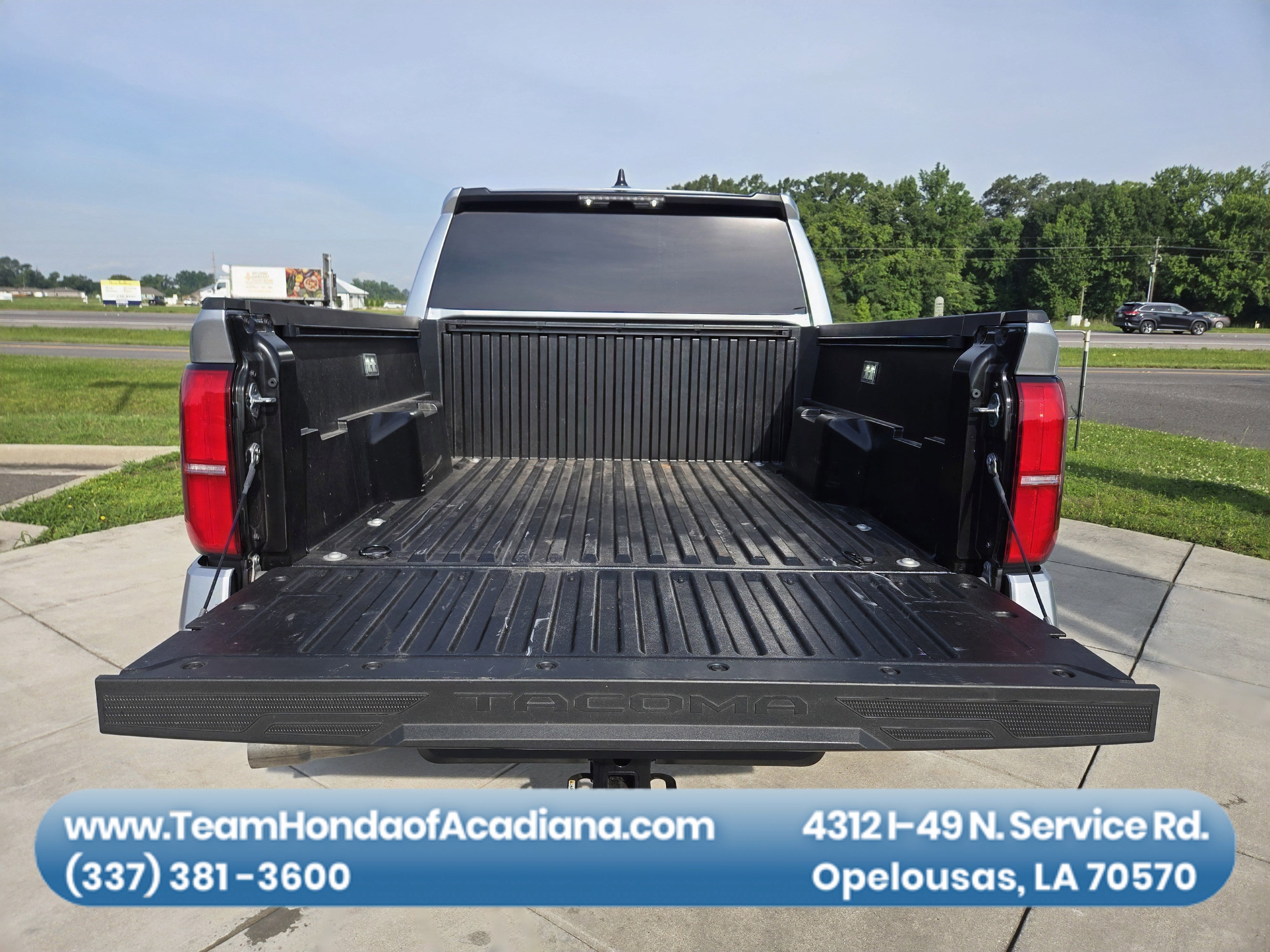 2025 Toyota Tacoma 2WD SR5